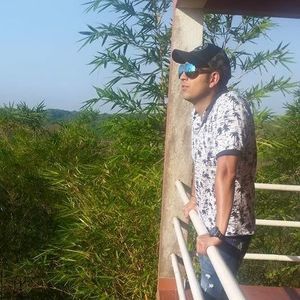 Meet your Posher, Jean